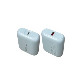 Pin Sạc Dự Phòng Mini Yoobao PD20 Mini 10000mAh – Sạc Nhanh 20W, Thiết Kế Nhỏ Gọn và Tiện Lợi